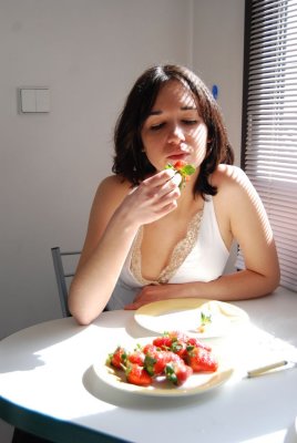 Strawberries (7).JPG
