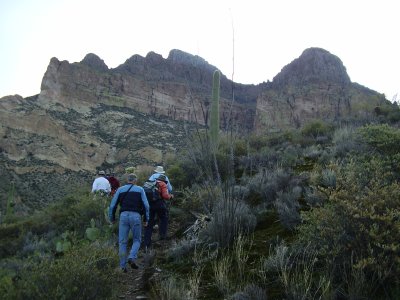 Hike_02-01-2010_0003.JPG