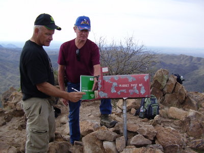 Hike_02-01-2010_0021.JPG