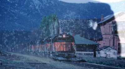 Milwaukee Train Pull East INto Cle Elum In Mid 70's