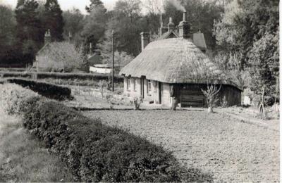 Thatched Cottage, Brocks Green, Ecchinswell