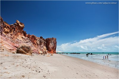 Turstas - Praia de Peroba