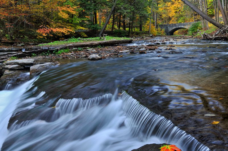 NY - Wolfe Creek 1 - Letchworth Falls SP NY