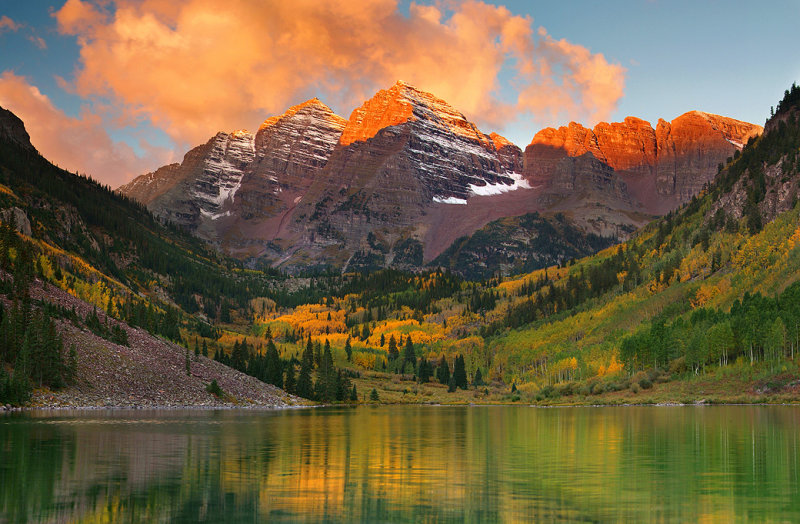 CO - Maroon Bells - Peaks  Clouds Lit Up