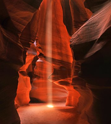 Upper Antelope Canyon - Sun Beam 3