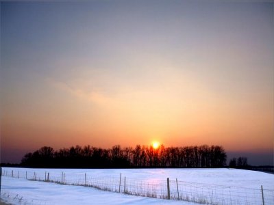 Sun setting on a winters day-SM.JPG