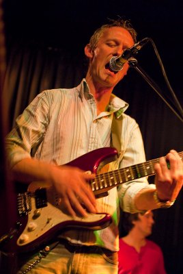 Brian Meakin Band in JJs Smyth