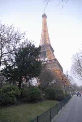 PARIS EN 24 HEURES