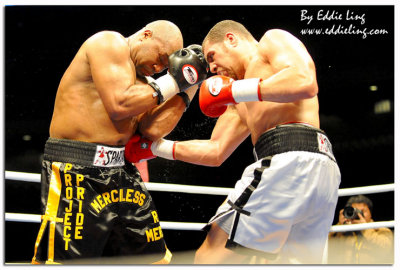 The clash of the titans heavyweight title bout (Jan 26, 2008)