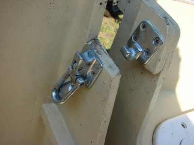 Connector clamp