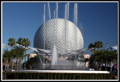 The musical fountain at Epcot
