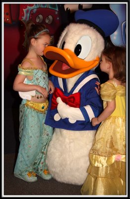 Noelle gives Donald a kiss on his beak