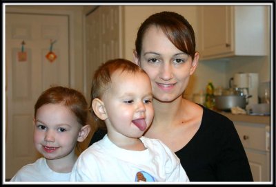 Mommy and the artists