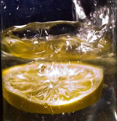 Splash-of-Lemon