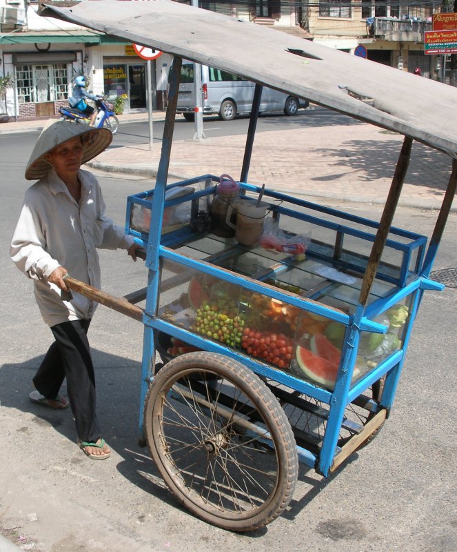 Snack vendor