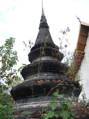 Stupa, Wat Chom Phet