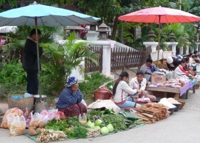 Fresh produce market