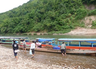 Boat landing, early morning, Muang Khua