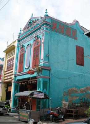 Colourful building, Chinatown