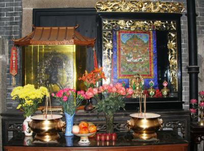 Shrine, Hong Kung temple