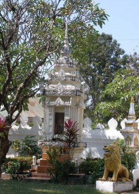 Memorial, Wat Si Saket