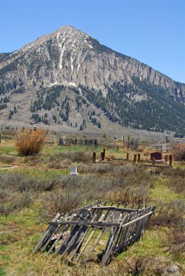 Crested Butte-So scenic they fence in the dead