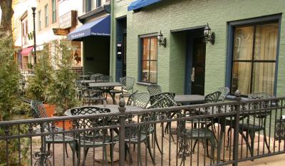 The V-2, a popular piano bar.