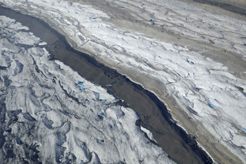 Ruth Glacier, from plane-070309-Denali National Park, AK-#0470.jpg