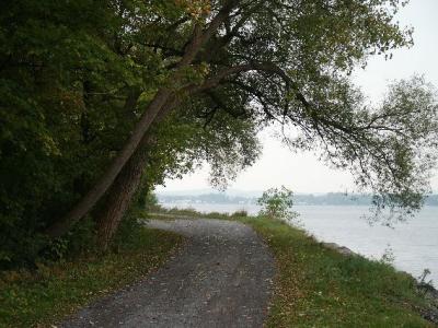 sentier, rivire des Outaouais - Ottawa river trail