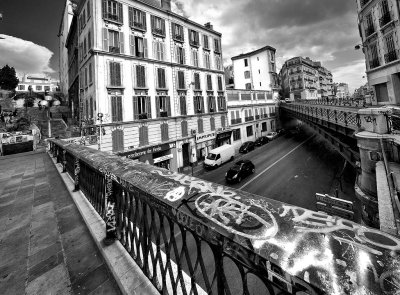Passerelle sur le cours Lieutaud