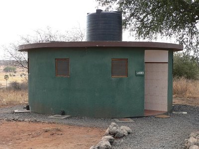 The outside of the 'outhouse', see next picture...