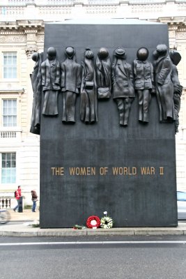 Women in WWII Monument