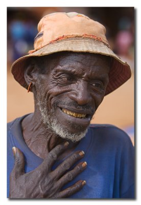 Anciano  -  Elder man