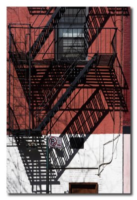 Escaleras y Sombras en el Soho de Manhattan