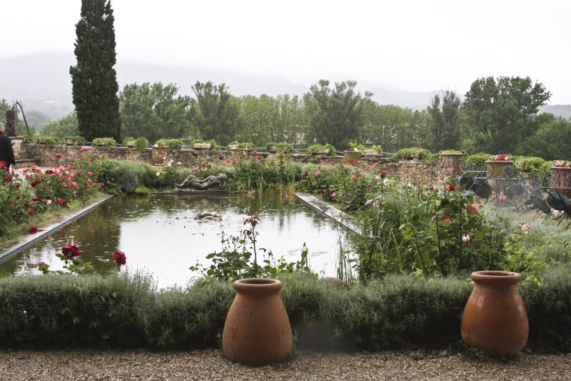 The castle garden...