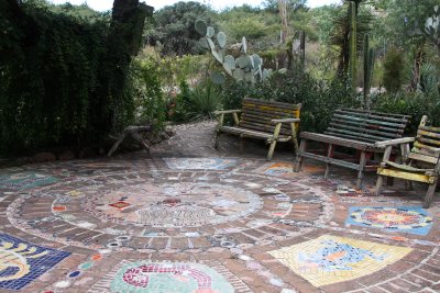 Come into the garden...