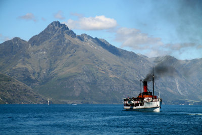 Steamboat at Queenstown