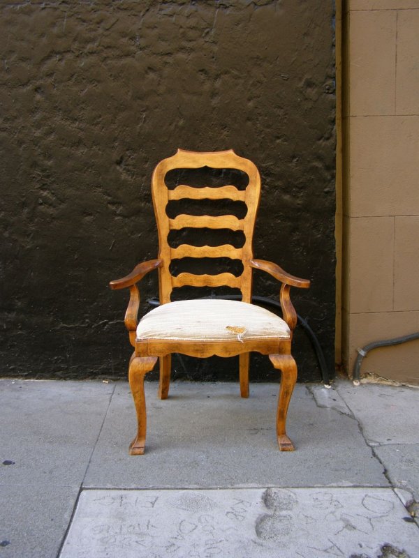 Chair 100