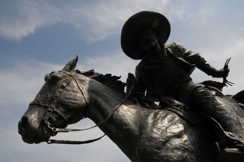 Cattle Drive Sculpture, Dallas Texas Pioneer Plaza