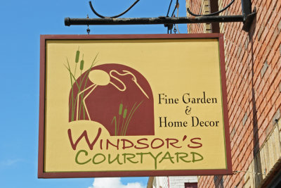 Windsor's Courtyard