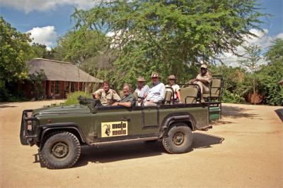 Our Intrepid Group (Sans Peter), Completes the Morning Safari