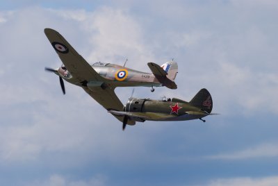 Flyday80908129.jpg
