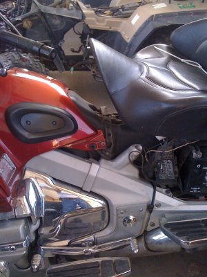 bike left side up close.jpg