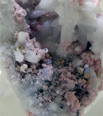 26a. Rhodocrosite macro.