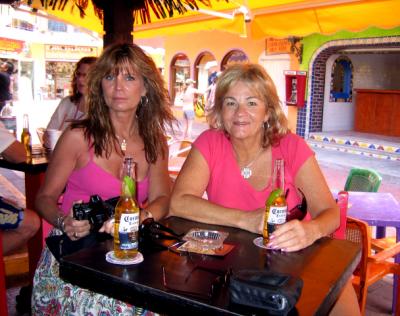Sue and Gail in San Miguel