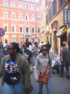Phylicia, Ione & Jessica on streets of Rome
