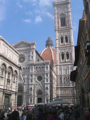 Baptistry, Santa Maria di Fiore, Il Duomo & Giotto's Tower - all in one shot!