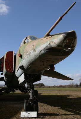 MiG27K_71_NEW.jpg