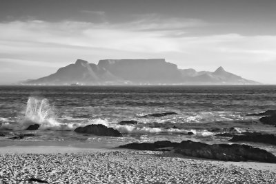 Table-Mountain-BW