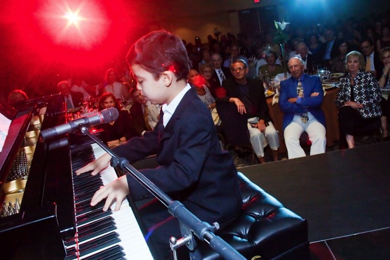 Ethan Bortnick Plays Scranton Pennsylvania